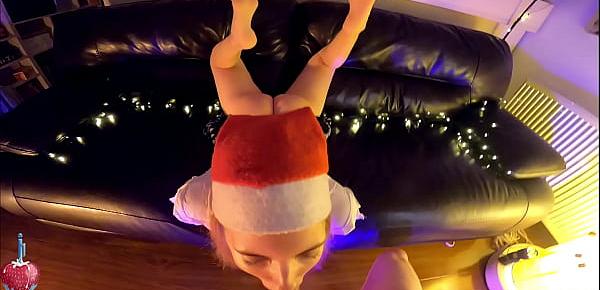  Christmas Blowjob with Soles in View - Foot Fetish POV